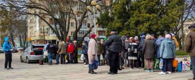 У Рівному продовжать виїзні обіди для людей у скруті 