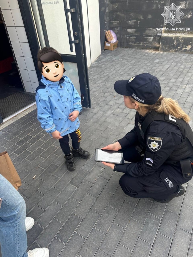 Фото - патрульна поліція Рівненщини 