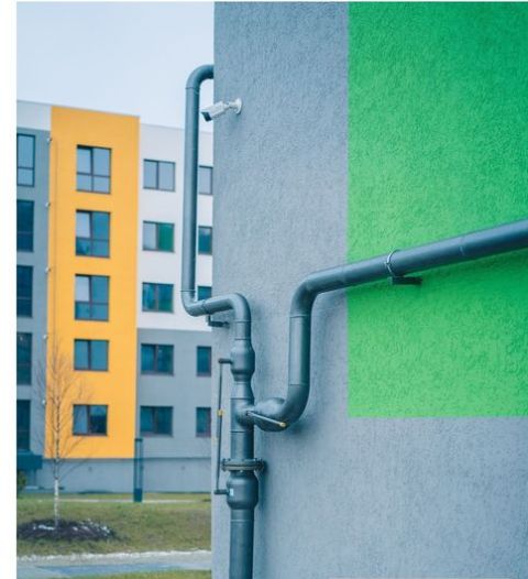 У Рівному, Сарнах та Дубні обстежать багатоповерхівки