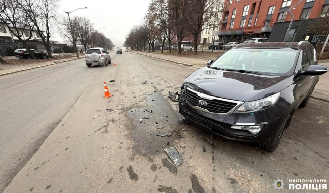 ДТП у Рівному: поліцейські встановлюють особу загиблої пішохідки