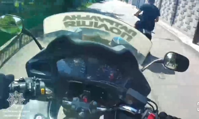 Скріншот з відео патрульної поліції Рівненщини 
