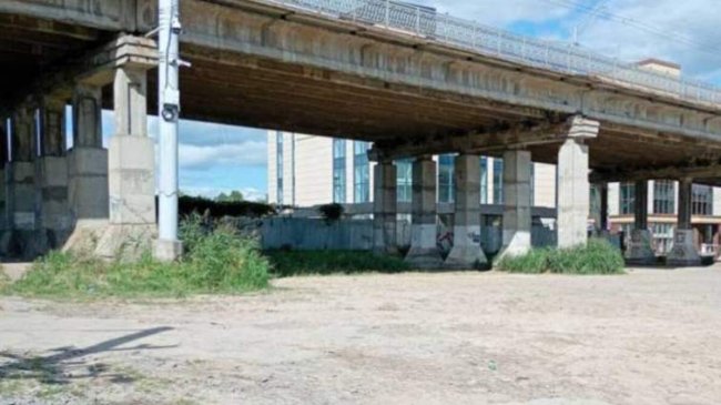 Під мостом у центрі Рівного з’явиться платний паркувальний майданчик