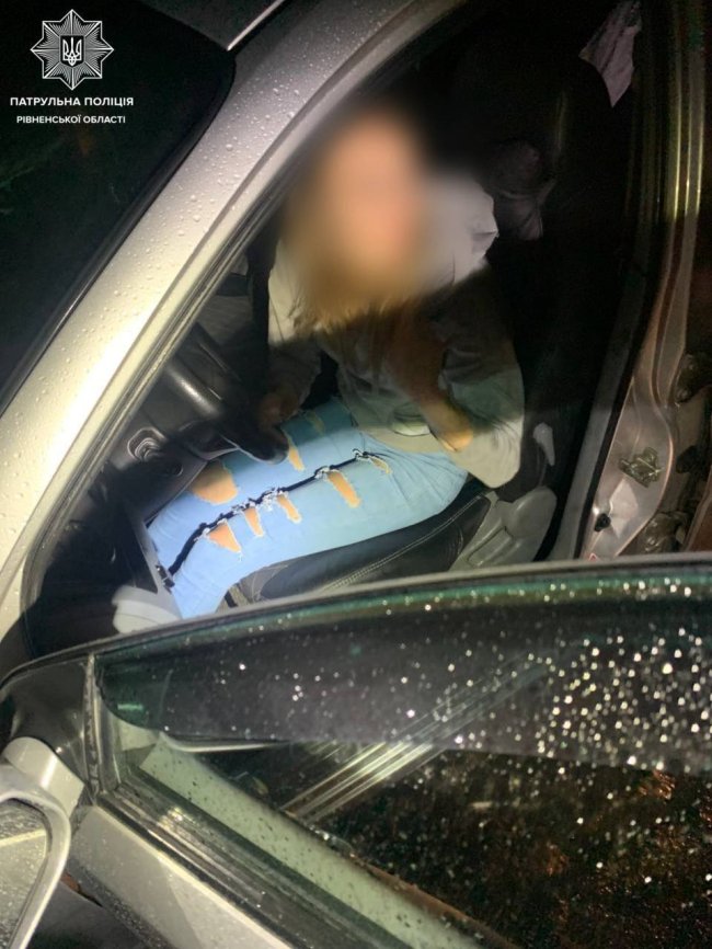 У Рівному зупинили водійку, яка їхала у стані наркотичного сп’яніння