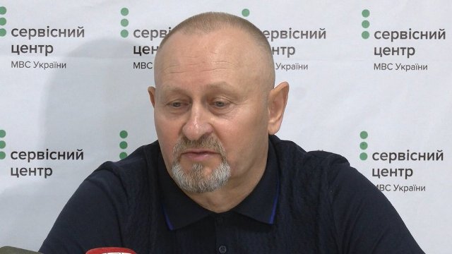 У екскерівника сервісного центру МВС Рівненщини знайшли землю, яку той не вказав у декларації 