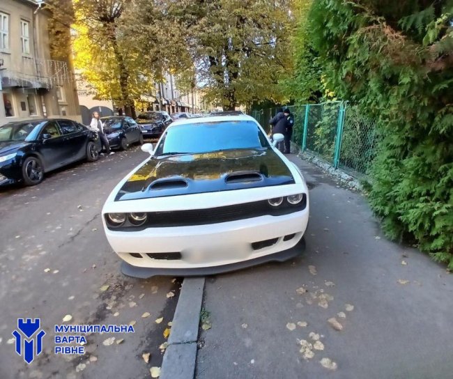Більше тисячі водіїв оштрафували в Рівному за тиждень