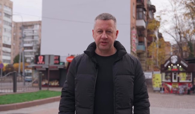 Шакирзяна обурила нічна спроба намалювати мурал біля ЦУМу